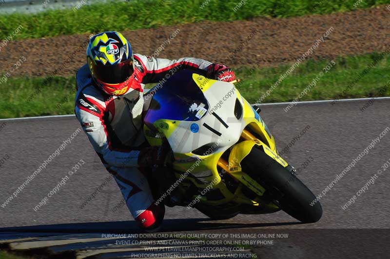 Rockingham no limits trackday;enduro digital images;event digital images;eventdigitalimages;no limits trackdays;peter wileman photography;racing digital images;rockingham raceway northamptonshire;rockingham trackday photographs;trackday digital images;trackday photos