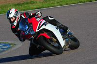 Rockingham-no-limits-trackday;enduro-digital-images;event-digital-images;eventdigitalimages;no-limits-trackdays;peter-wileman-photography;racing-digital-images;rockingham-raceway-northamptonshire;rockingham-trackday-photographs;trackday-digital-images;trackday-photos
