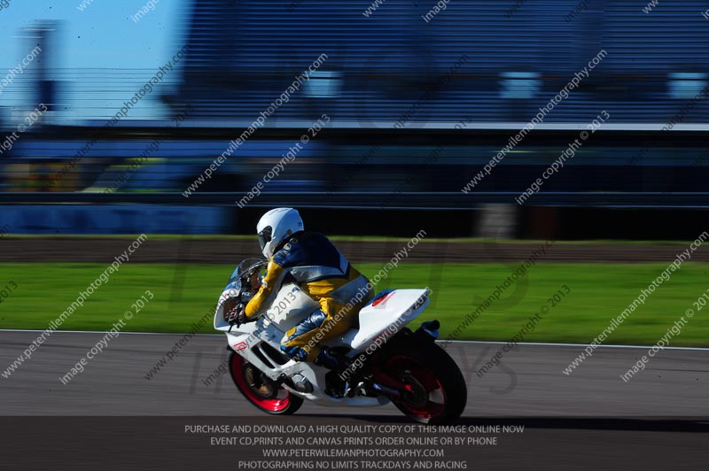 Rockingham no limits trackday;enduro digital images;event digital images;eventdigitalimages;no limits trackdays;peter wileman photography;racing digital images;rockingham raceway northamptonshire;rockingham trackday photographs;trackday digital images;trackday photos