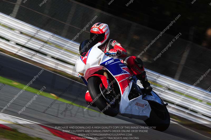 enduro digital images;event digital images;eventdigitalimages;no limits trackdays;oulton no limits trackday;oulton park cheshire;oulton trackday photographs;peter wileman photography;racing digital images;trackday digital images;trackday photos
