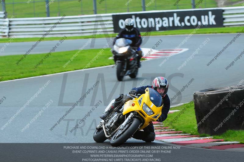 enduro digital images;event digital images;eventdigitalimages;no limits trackdays;oulton no limits trackday;oulton park cheshire;oulton trackday photographs;peter wileman photography;racing digital images;trackday digital images;trackday photos