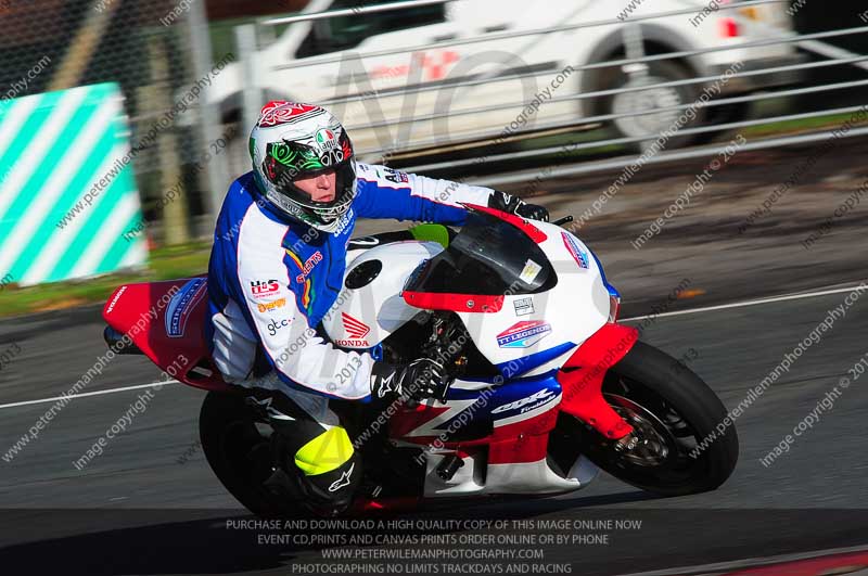 enduro digital images;event digital images;eventdigitalimages;no limits trackdays;oulton no limits trackday;oulton park cheshire;oulton trackday photographs;peter wileman photography;racing digital images;trackday digital images;trackday photos