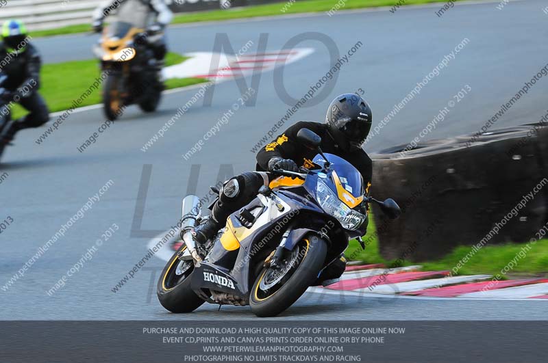 enduro digital images;event digital images;eventdigitalimages;no limits trackdays;oulton no limits trackday;oulton park cheshire;oulton trackday photographs;peter wileman photography;racing digital images;trackday digital images;trackday photos