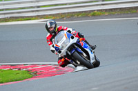 enduro-digital-images;event-digital-images;eventdigitalimages;no-limits-trackdays;oulton-no-limits-trackday;oulton-park-cheshire;oulton-trackday-photographs;peter-wileman-photography;racing-digital-images;trackday-digital-images;trackday-photos