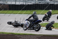 Rockingham-no-limits-trackday;enduro-digital-images;event-digital-images;eventdigitalimages;no-limits-trackdays;peter-wileman-photography;racing-digital-images;rockingham-raceway-northamptonshire;rockingham-trackday-photographs;trackday-digital-images;trackday-photos