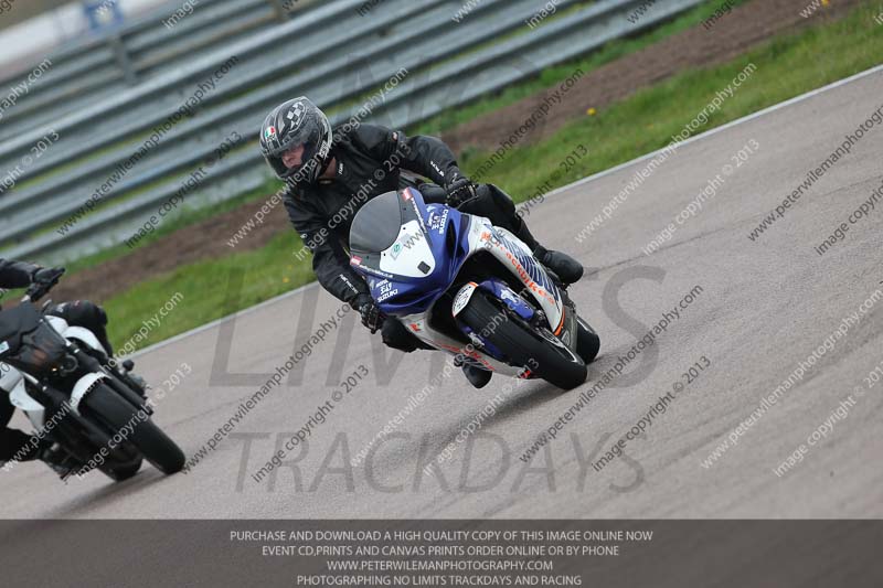Rockingham no limits trackday;enduro digital images;event digital images;eventdigitalimages;no limits trackdays;peter wileman photography;racing digital images;rockingham raceway northamptonshire;rockingham trackday photographs;trackday digital images;trackday photos