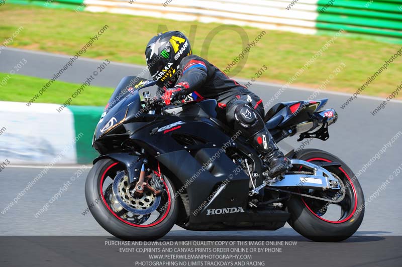 anglesey;brands hatch;cadwell park;croft;donington park;enduro digital images;event digital images;eventdigitalimages;mallory;no limits;oulton park;peter wileman photography;racing digital images;silverstone;snetterton;trackday digital images;trackday photos;vmcc banbury run;welsh 2 day enduro