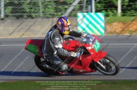 brands-hatch-photographs;brands-no-limits-trackday;cadwell-trackday-photographs;enduro-digital-images;event-digital-images;eventdigitalimages;no-limits-trackdays;peter-wileman-photography;racing-digital-images;trackday-digital-images;trackday-photos