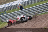 Rockingham-no-limits-trackday;enduro-digital-images;event-digital-images;eventdigitalimages;no-limits-trackdays;peter-wileman-photography;racing-digital-images;rockingham-raceway-northamptonshire;rockingham-trackday-photographs;trackday-digital-images;trackday-photos