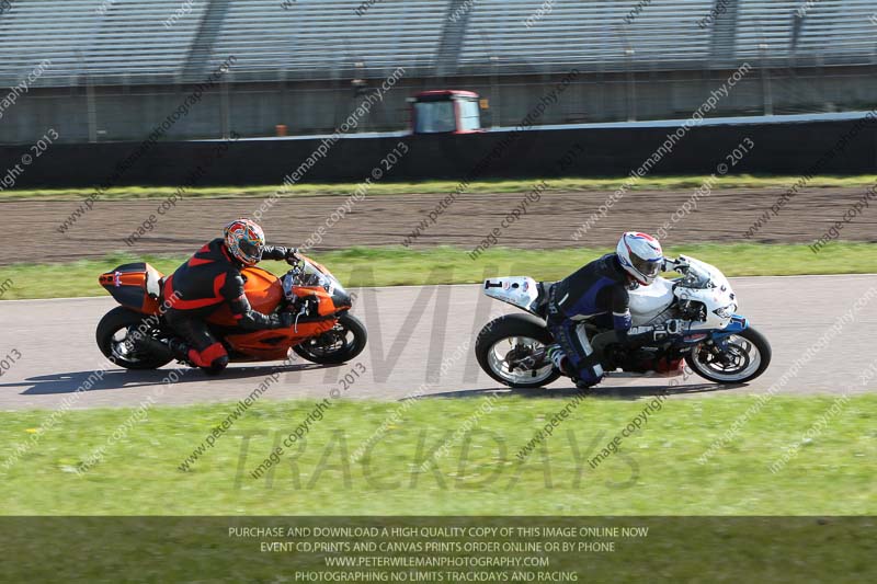 Rockingham no limits trackday;enduro digital images;event digital images;eventdigitalimages;no limits trackdays;peter wileman photography;racing digital images;rockingham raceway northamptonshire;rockingham trackday photographs;trackday digital images;trackday photos