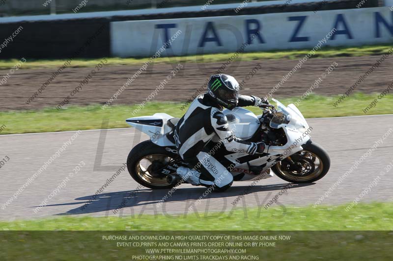 Rockingham no limits trackday;enduro digital images;event digital images;eventdigitalimages;no limits trackdays;peter wileman photography;racing digital images;rockingham raceway northamptonshire;rockingham trackday photographs;trackday digital images;trackday photos