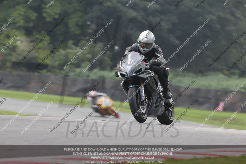 enduro digital images;event digital images;eventdigitalimages;no limits trackdays;oulton no limits trackday;oulton park cheshire;oulton trackday photographs;peter wileman photography;racing digital images;trackday digital images;trackday photos