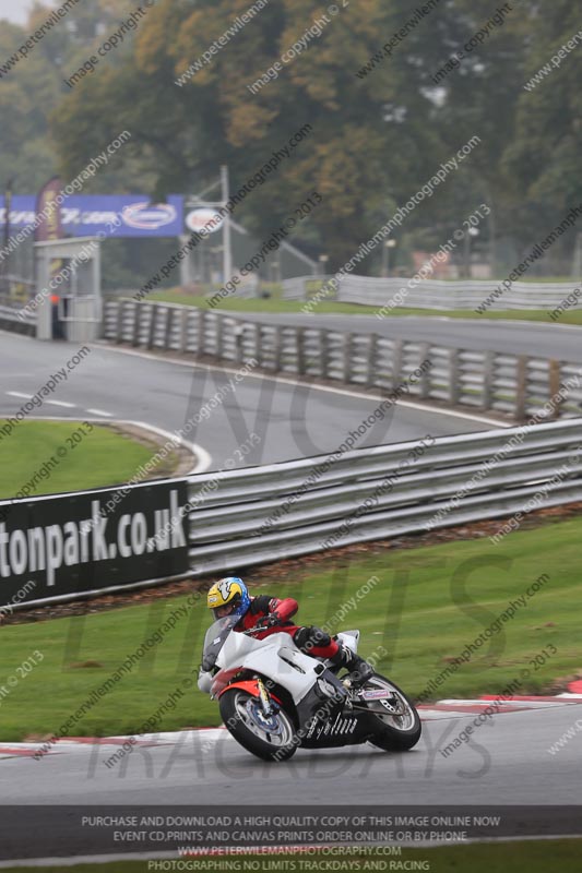 enduro digital images;event digital images;eventdigitalimages;no limits trackdays;oulton no limits trackday;oulton park cheshire;oulton trackday photographs;peter wileman photography;racing digital images;trackday digital images;trackday photos