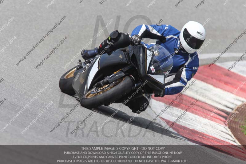 motorbikes;no limits;october 2013;peter wileman photography;portimao;portugal;trackday digital images