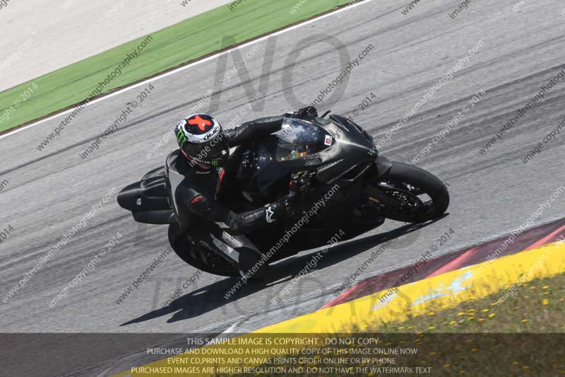 motorbikes;no limits;october 2013;peter wileman photography;portimao;portugal;trackday digital images