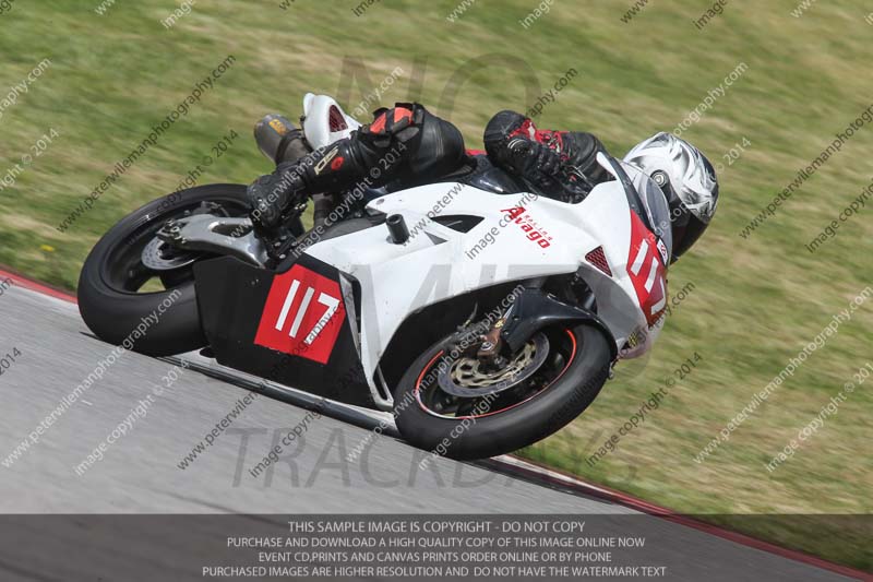 motorbikes;no limits;october 2013;peter wileman photography;portimao;portugal;trackday digital images