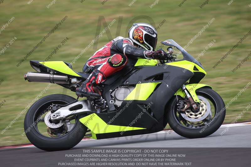motorbikes;no limits;october 2013;peter wileman photography;portimao;portugal;trackday digital images
