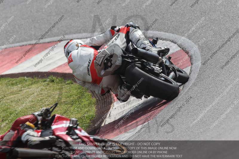 motorbikes;no limits;october 2013;peter wileman photography;portimao;portugal;trackday digital images