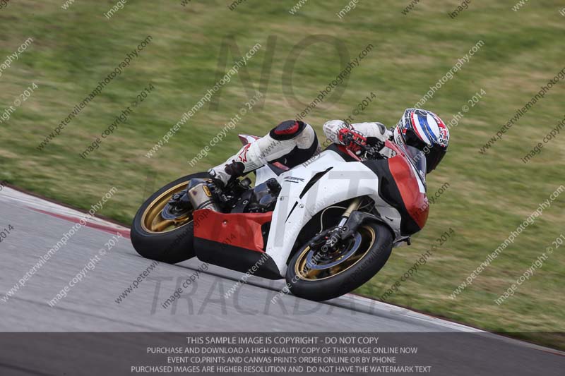 motorbikes;no limits;october 2013;peter wileman photography;portimao;portugal;trackday digital images