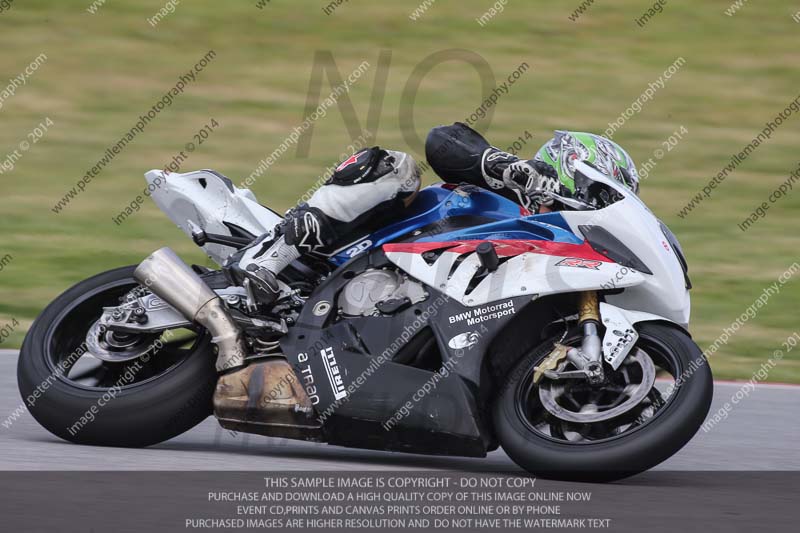 motorbikes;no limits;october 2013;peter wileman photography;portimao;portugal;trackday digital images
