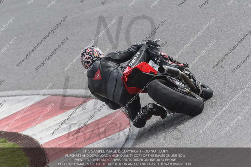 motorbikes;no limits;october 2013;peter wileman photography;portimao;portugal;trackday digital images