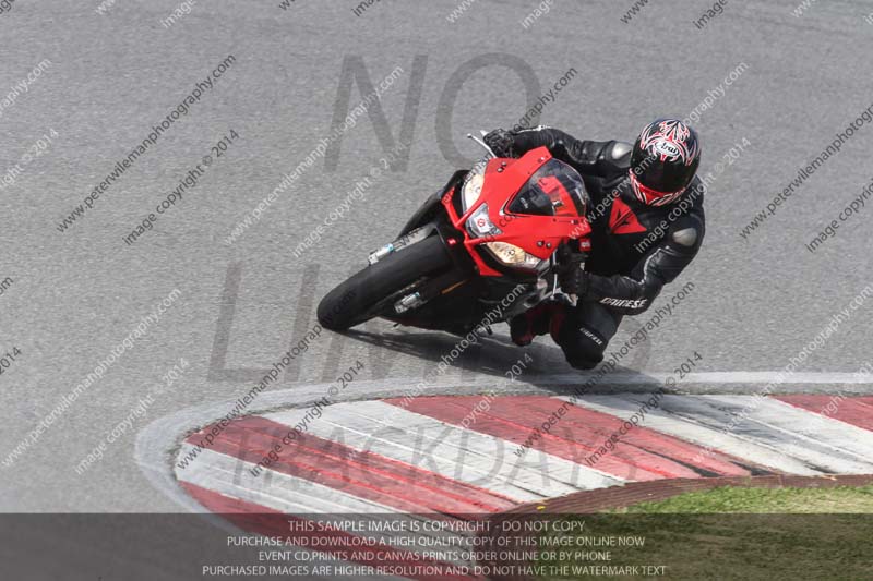 motorbikes;no limits;october 2013;peter wileman photography;portimao;portugal;trackday digital images