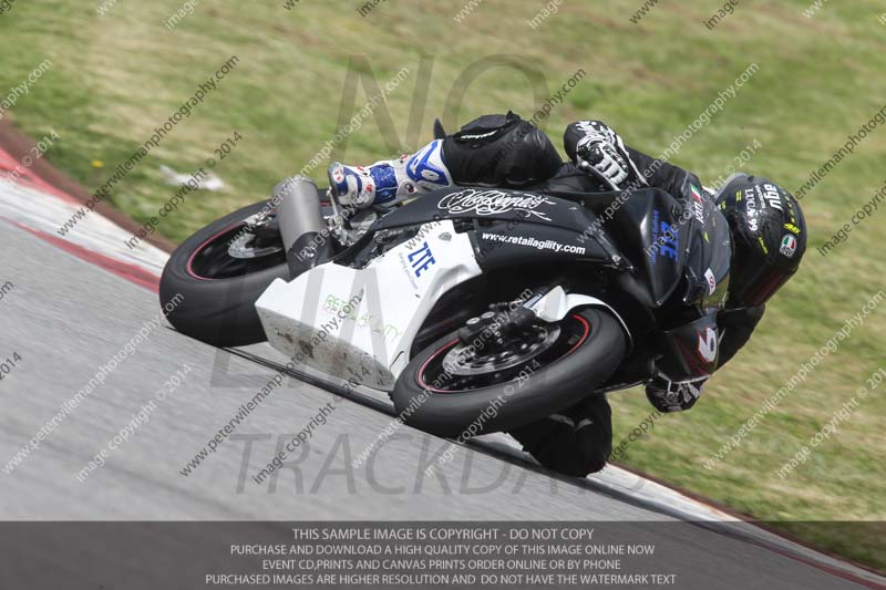 motorbikes;no limits;october 2013;peter wileman photography;portimao;portugal;trackday digital images