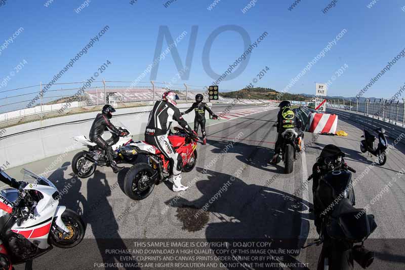 motorbikes;no limits;october 2013;peter wileman photography;portimao;portugal;trackday digital images
