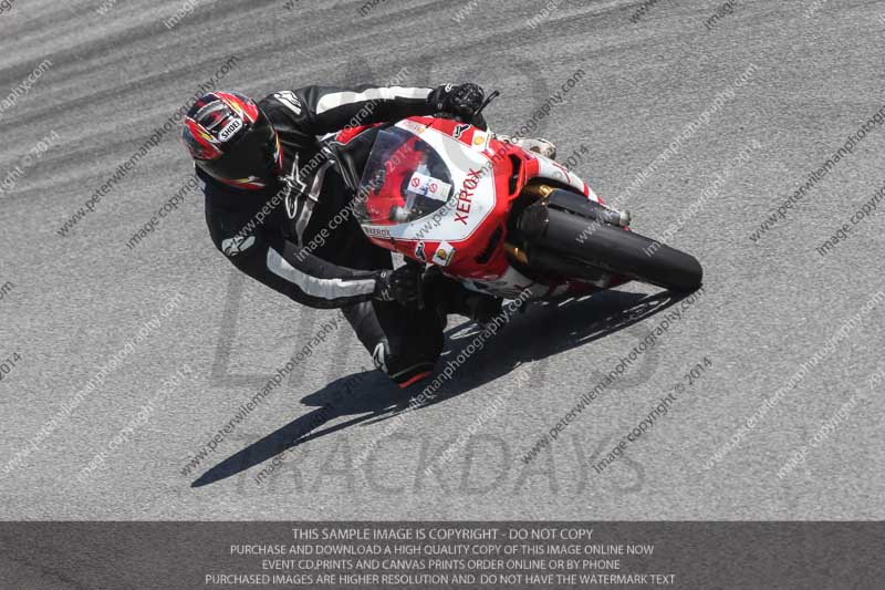 motorbikes;no limits;october 2013;peter wileman photography;portimao;portugal;trackday digital images