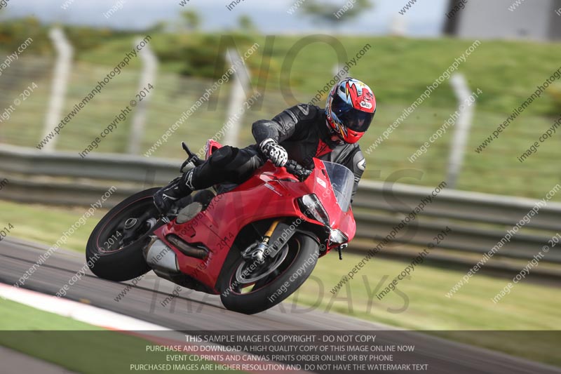 motorbikes;no limits;october 2013;peter wileman photography;portimao;portugal;trackday digital images