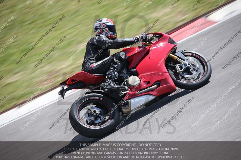 motorbikes;no limits;october 2013;peter wileman photography;portimao;portugal;trackday digital images