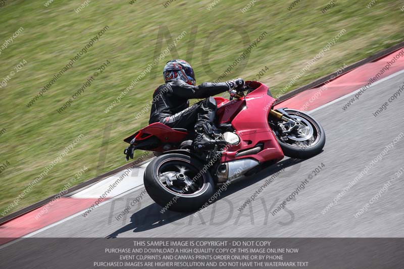 motorbikes;no limits;october 2013;peter wileman photography;portimao;portugal;trackday digital images