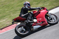 motorbikes;no-limits;october-2013;peter-wileman-photography;portimao;portugal;trackday-digital-images