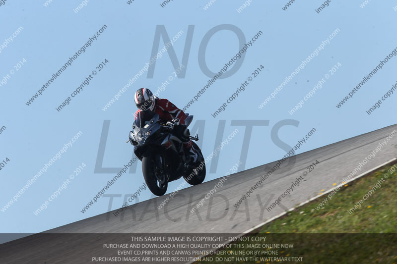 motorbikes;no limits;october 2013;peter wileman photography;portimao;portugal;trackday digital images