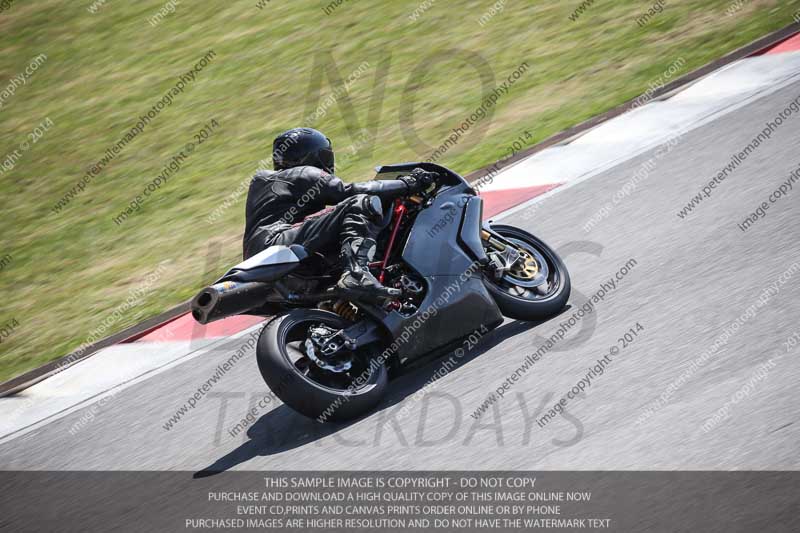 motorbikes;no limits;october 2013;peter wileman photography;portimao;portugal;trackday digital images