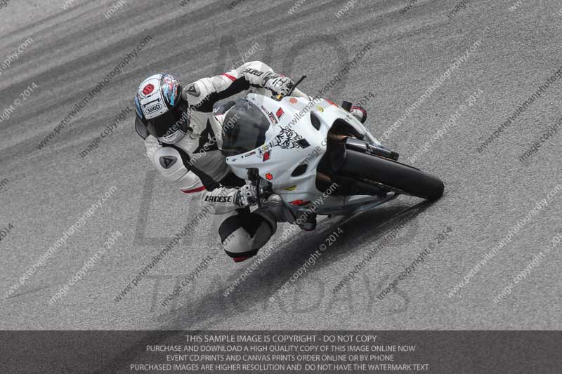 motorbikes;no limits;october 2013;peter wileman photography;portimao;portugal;trackday digital images