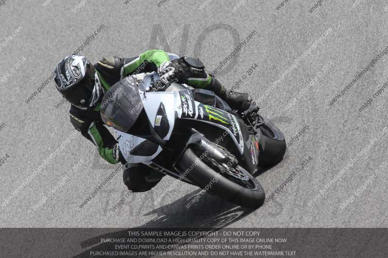 motorbikes;no limits;october 2013;peter wileman photography;portimao;portugal;trackday digital images