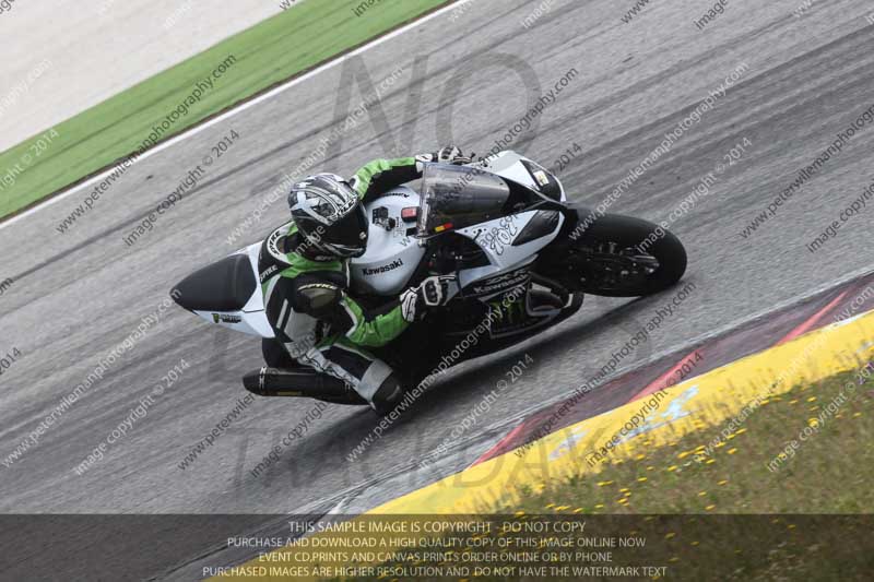 motorbikes;no limits;october 2013;peter wileman photography;portimao;portugal;trackday digital images