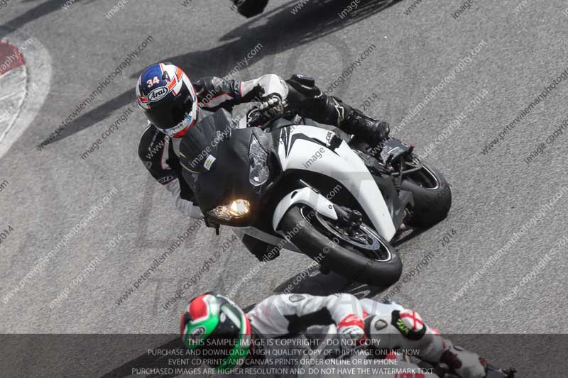 motorbikes;no limits;october 2013;peter wileman photography;portimao;portugal;trackday digital images