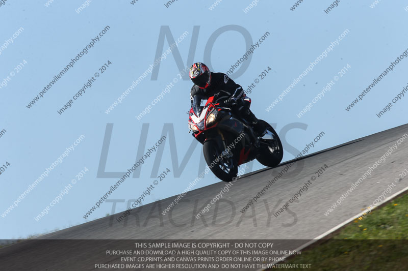 motorbikes;no limits;october 2013;peter wileman photography;portimao;portugal;trackday digital images