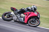motorbikes;no-limits;october-2013;peter-wileman-photography;portimao;portugal;trackday-digital-images