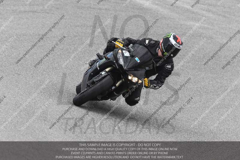 motorbikes;no limits;october 2013;peter wileman photography;portimao;portugal;trackday digital images