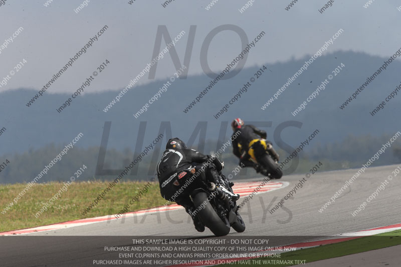 motorbikes;no limits;october 2013;peter wileman photography;portimao;portugal;trackday digital images