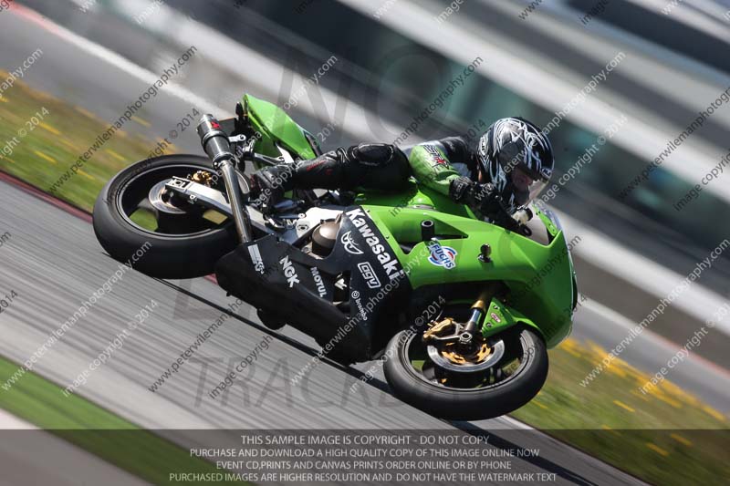 motorbikes;no limits;october 2013;peter wileman photography;portimao;portugal;trackday digital images