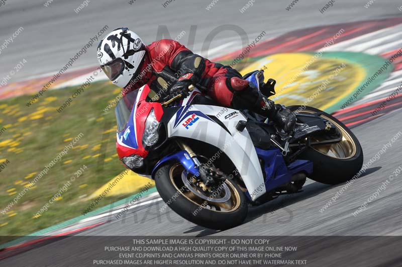 motorbikes;no limits;october 2013;peter wileman photography;portimao;portugal;trackday digital images