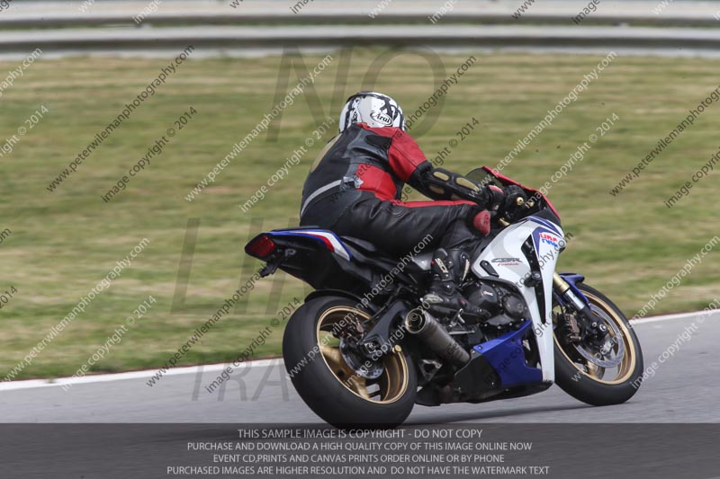 motorbikes;no limits;october 2013;peter wileman photography;portimao;portugal;trackday digital images
