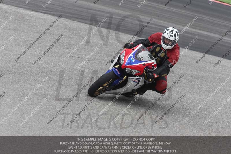 motorbikes;no limits;october 2013;peter wileman photography;portimao;portugal;trackday digital images