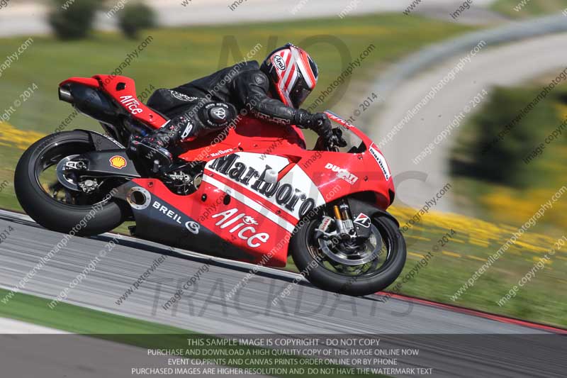 motorbikes;no limits;october 2013;peter wileman photography;portimao;portugal;trackday digital images