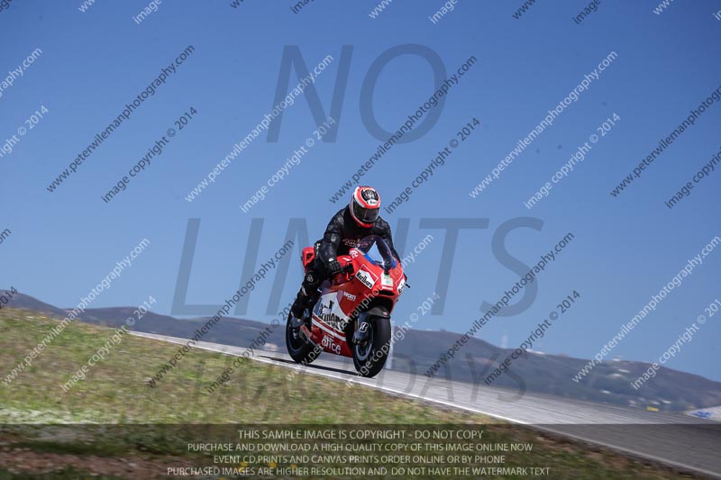 motorbikes;no limits;october 2013;peter wileman photography;portimao;portugal;trackday digital images