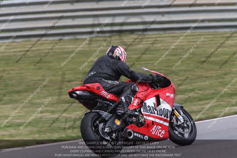 motorbikes;no limits;october 2013;peter wileman photography;portimao;portugal;trackday digital images